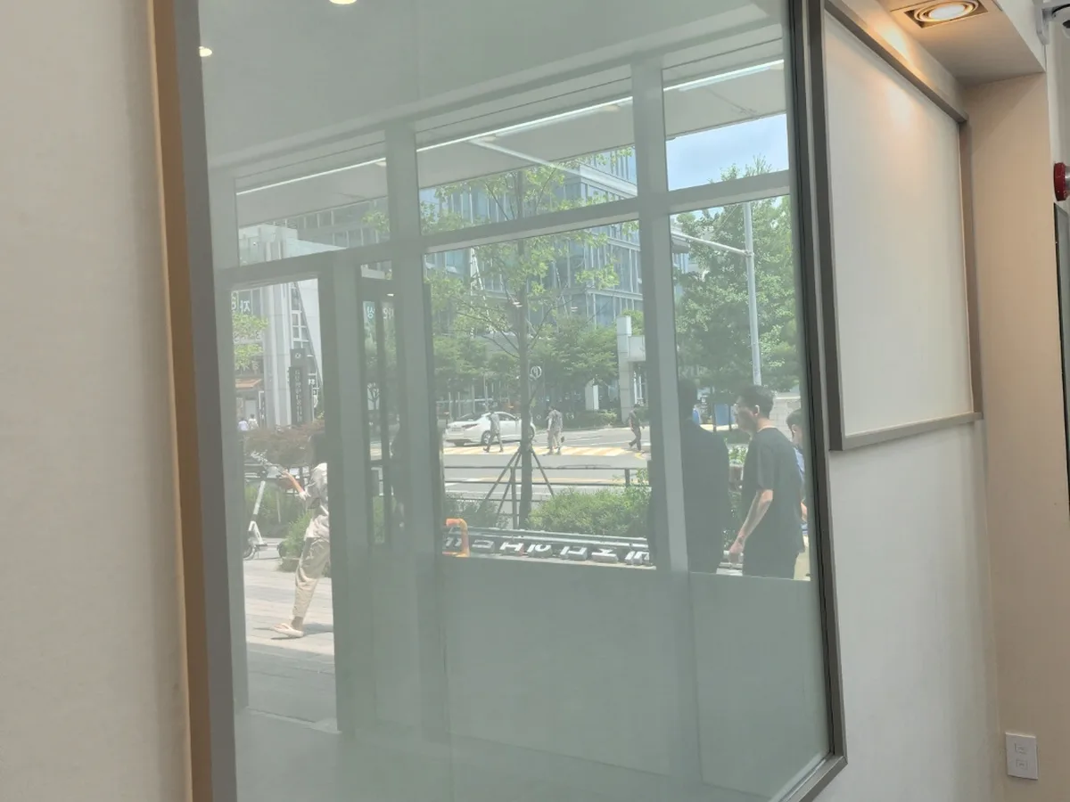 함양군 마천면 건물 복도·대기 동선 야간 위생청소 사례 - 행진크린
