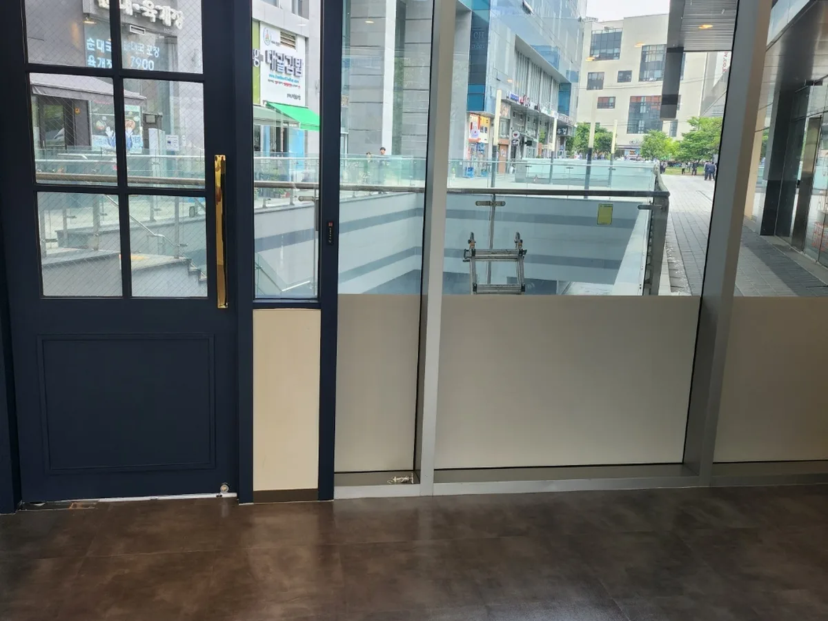 거창군 남상면 점포 카운터 검사실 위생청소 사례 - 행진크린
