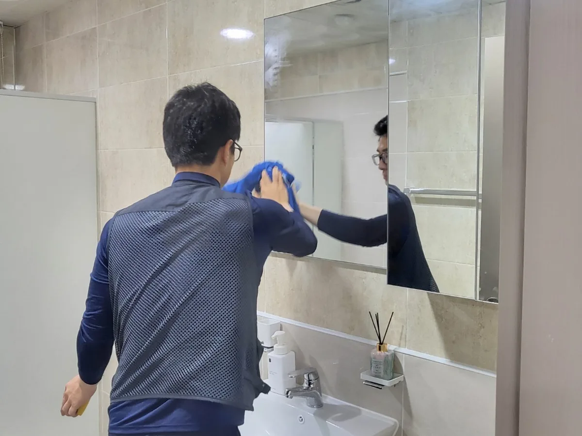함양군 서하면 사무실 집기 창고 위생청소 사례 - 행진크린